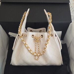 CHANEL 25 Bag, Small, Ivory
